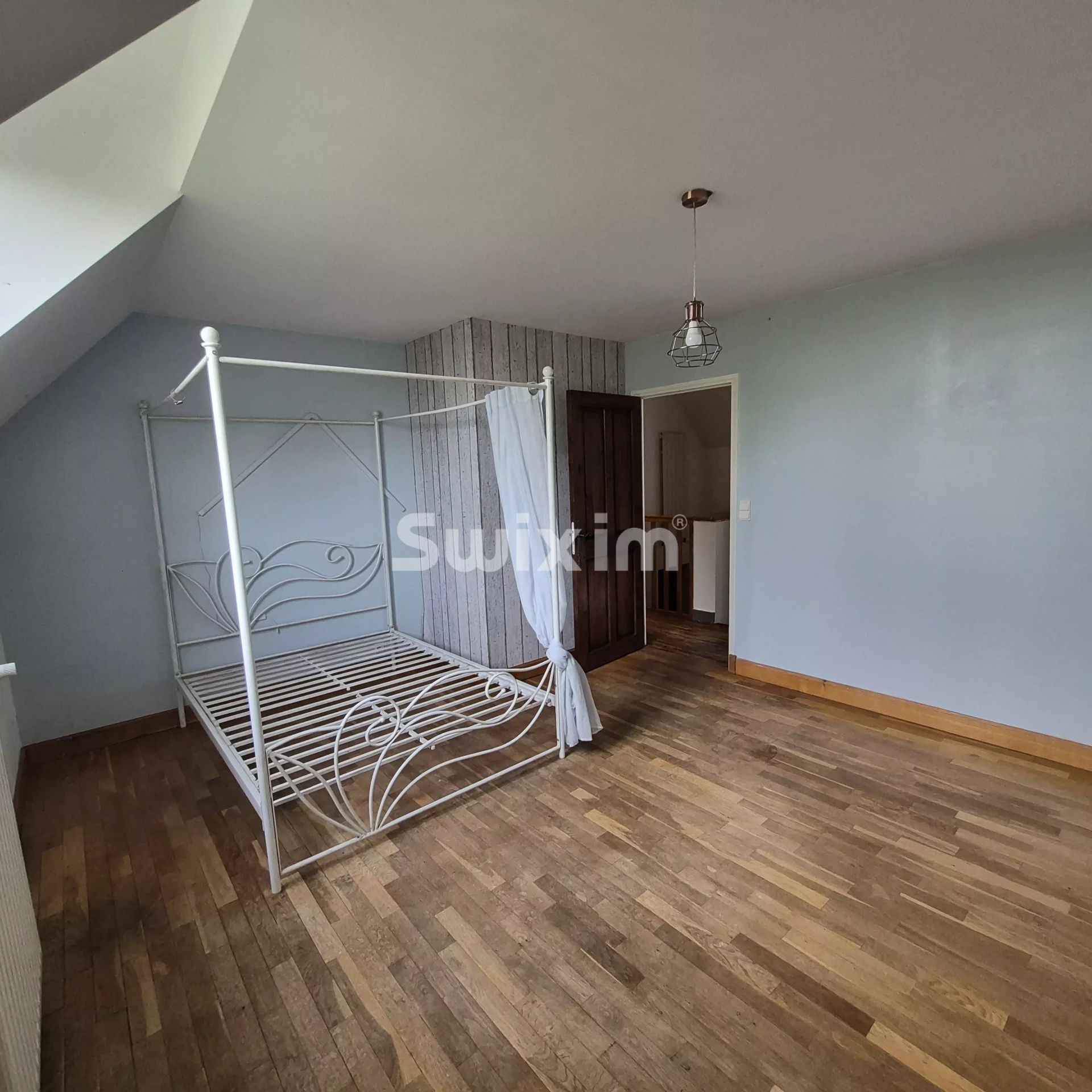 house for sale on Noyers (89310)