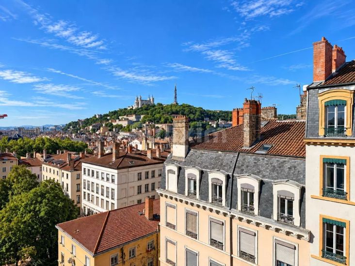 Sale Apartment Lyon 1er 4&nbsp;Rooms 97&nbsp;m²