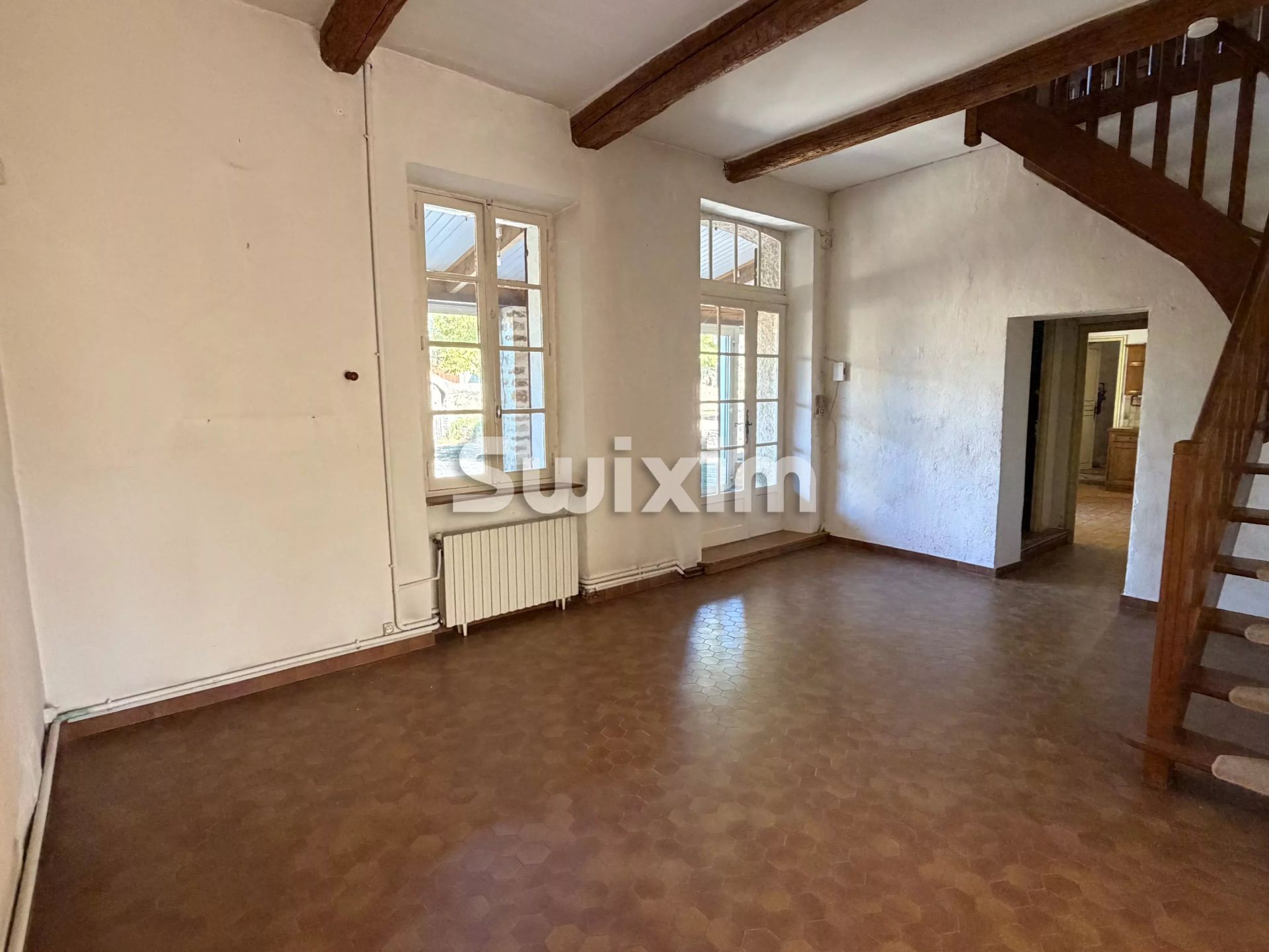 apartment 7 Rooms for sale on Piolenc (84420)