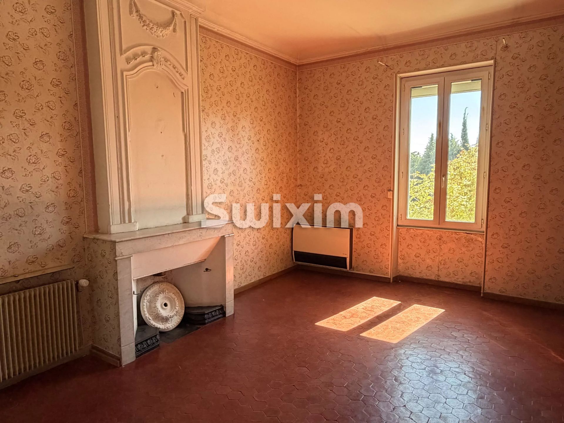apartment 7 Rooms for sale on Piolenc (84420)