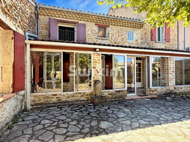 Vente Maison Piolenc 7&nbsp;Pièces 202&nbsp;m²