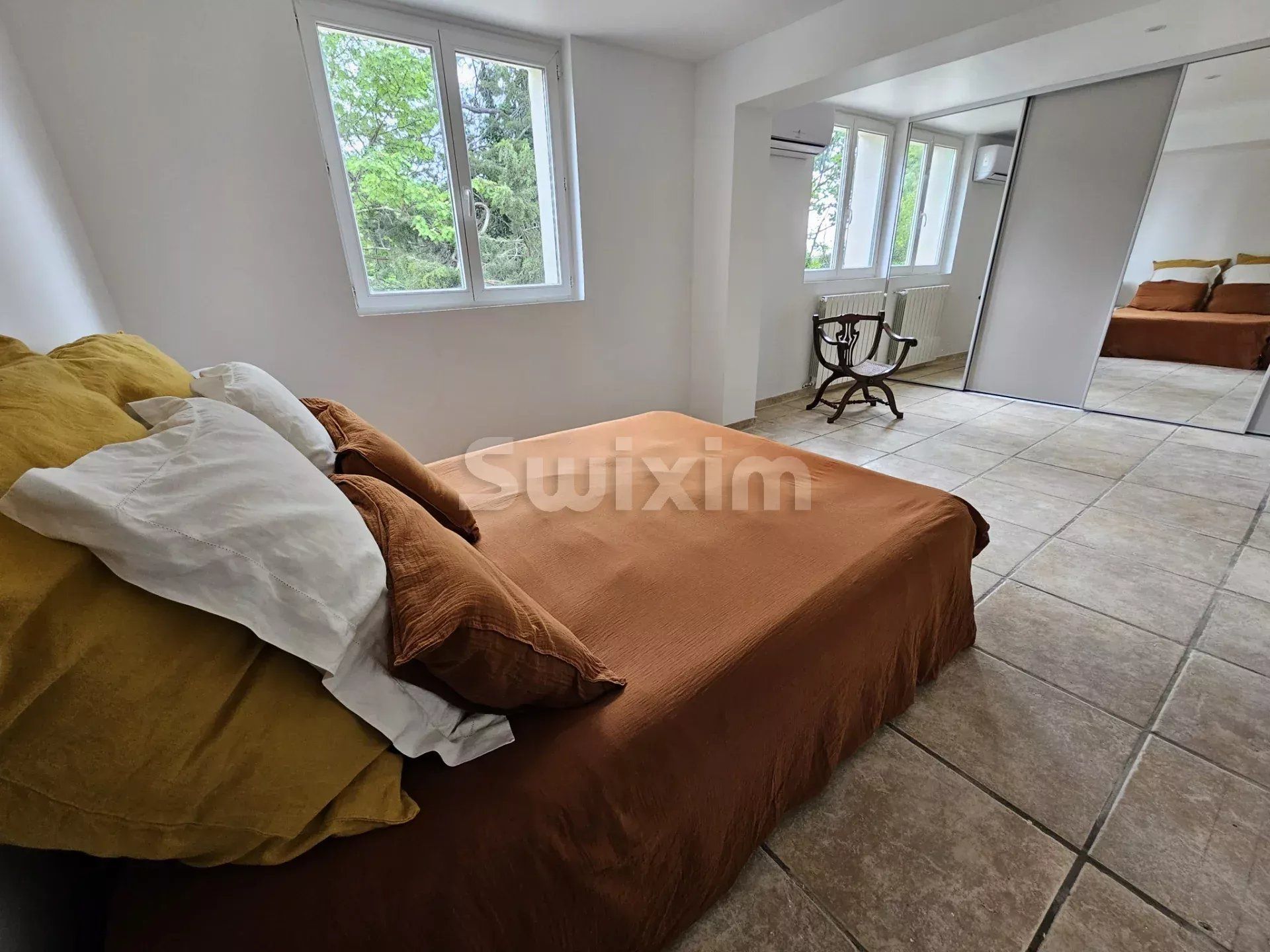 casa 6 Camere in vendita su Alès (30100)