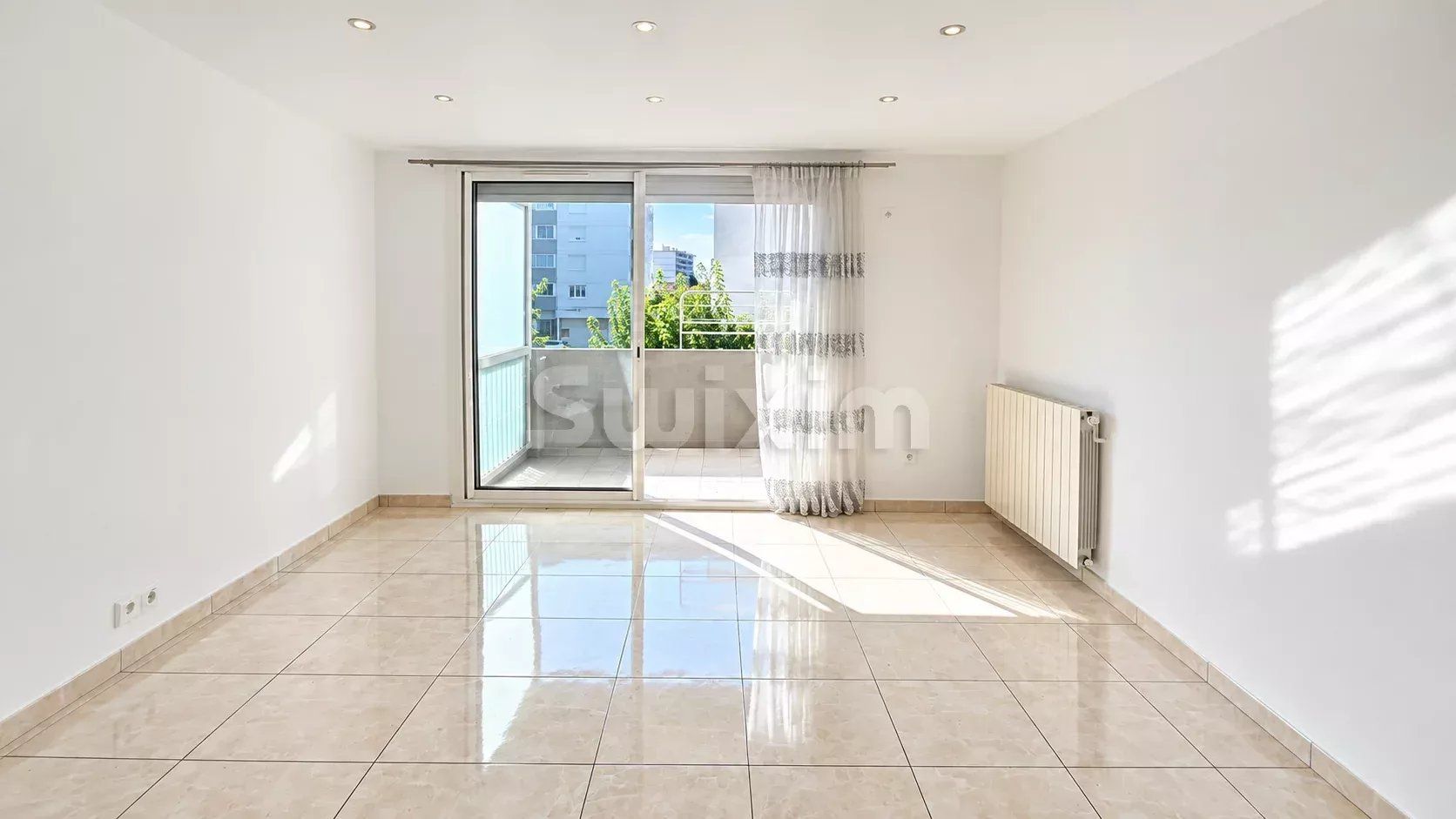 appartement 4 Zimmer zum verkauf auf Nîmes (30900)