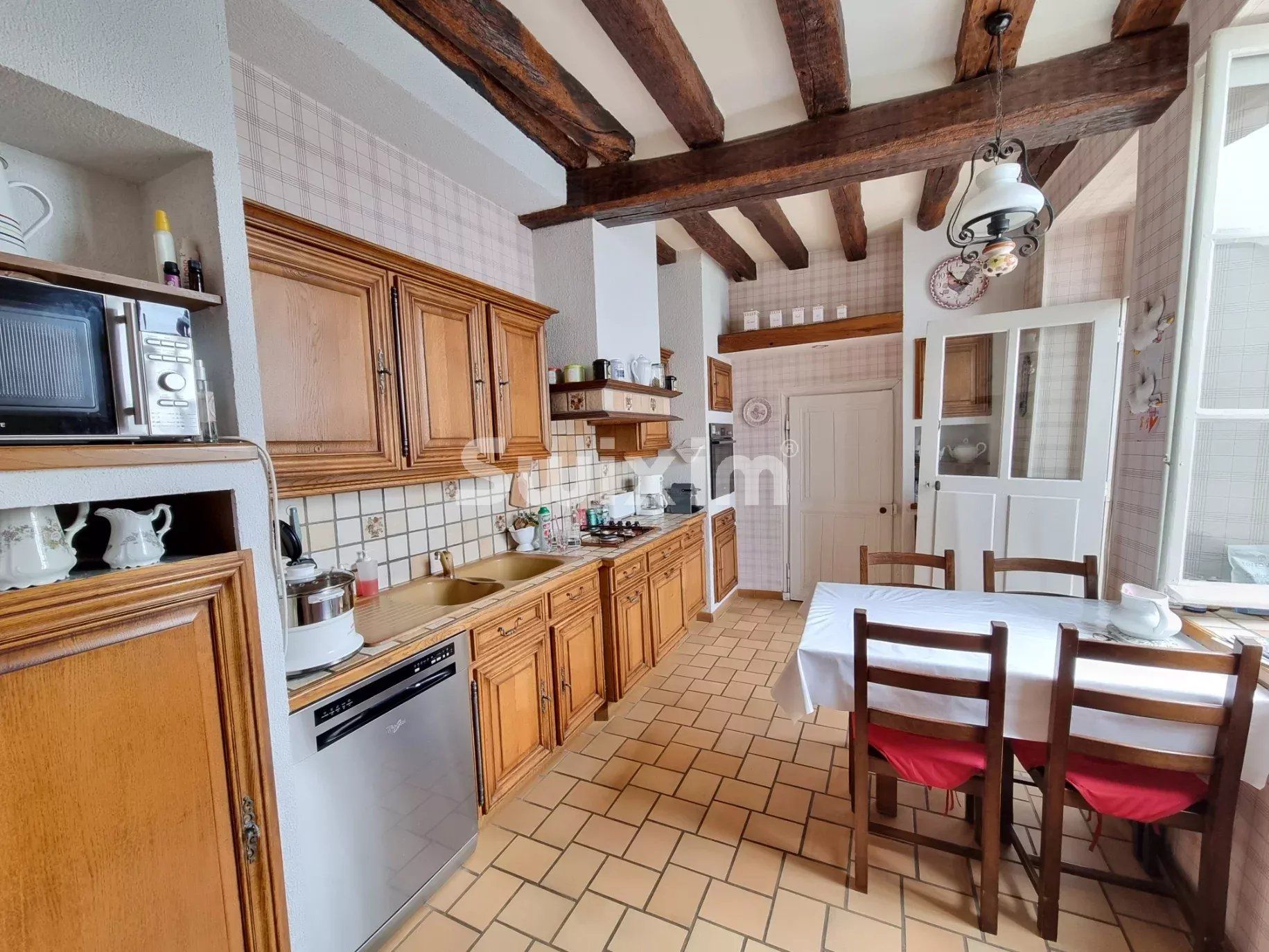 casa 8 Quartos para venda sobre Varzy (58210)