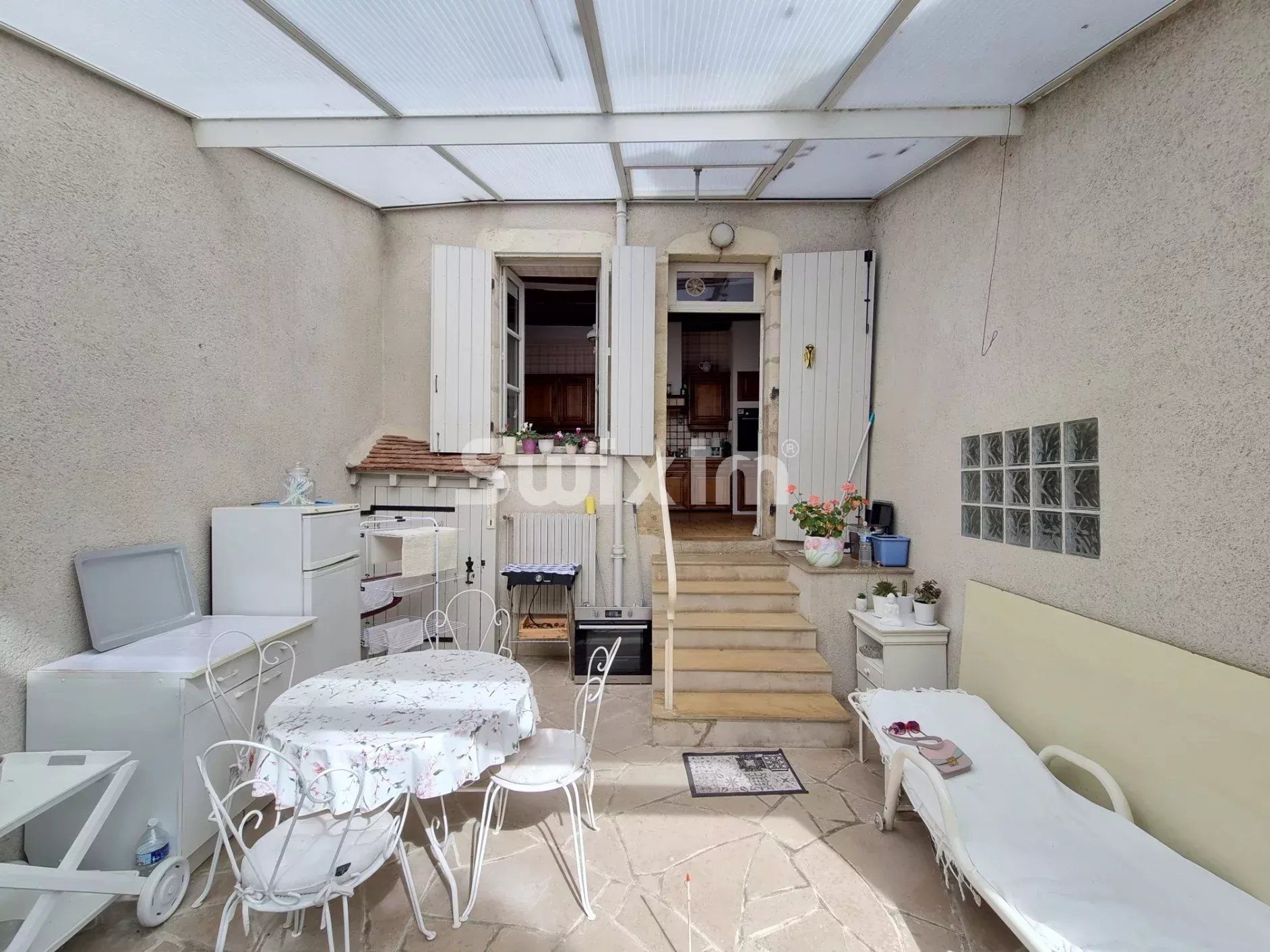 casa 8 Quartos para venda sobre Varzy (58210)