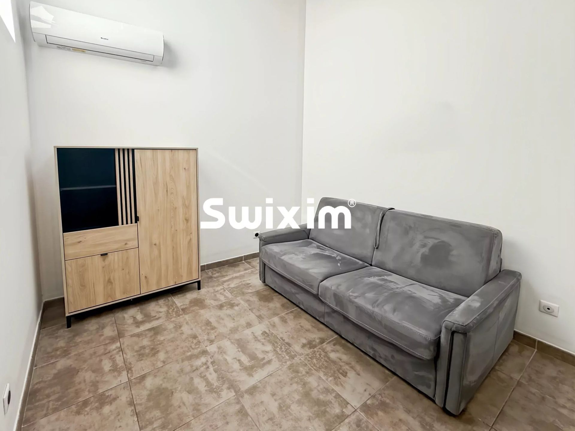 casa 5 Quartos para venda sobre Montélimar (26200)