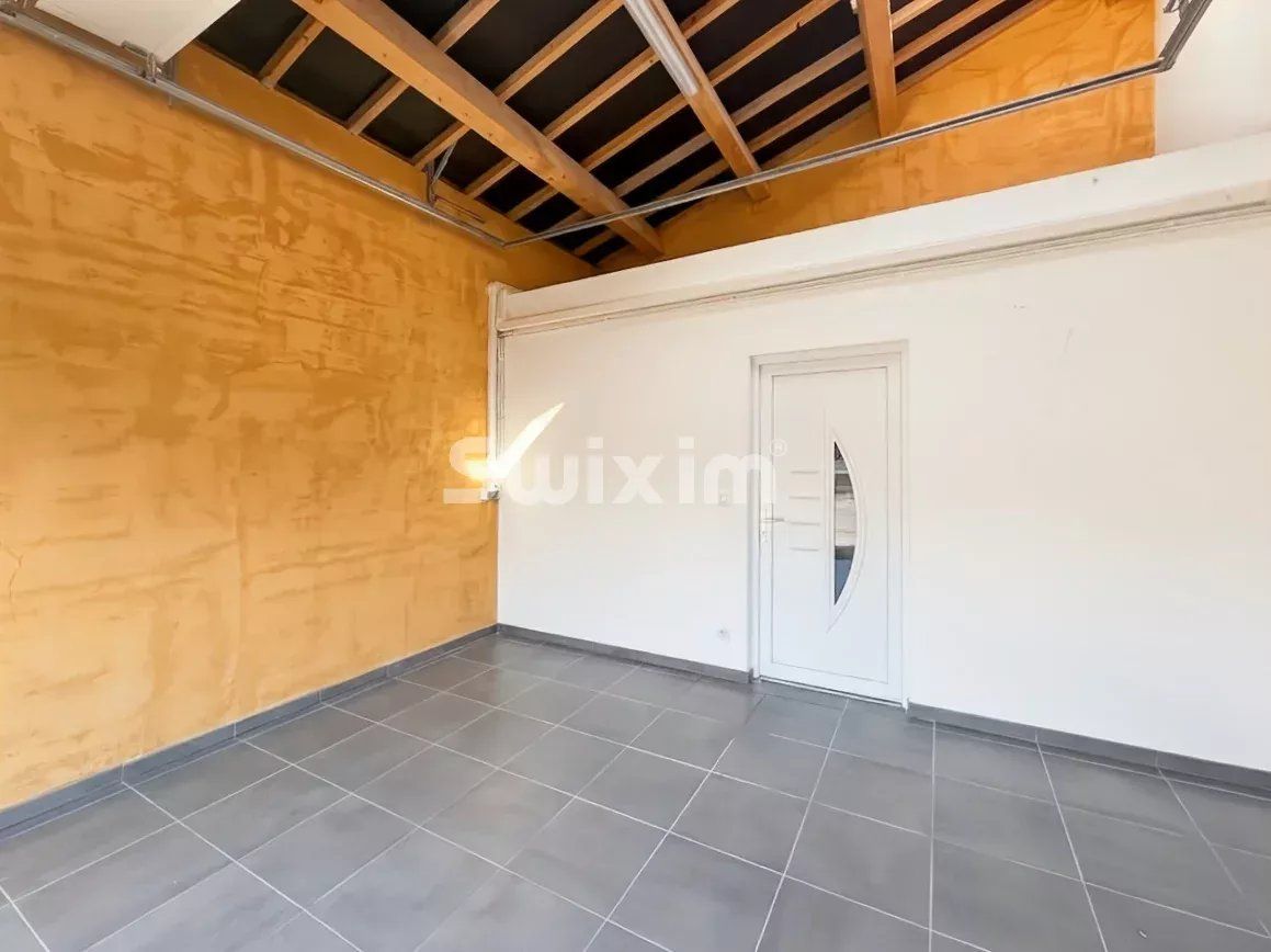 casa 5 Quartos para venda sobre Montélimar (26200)