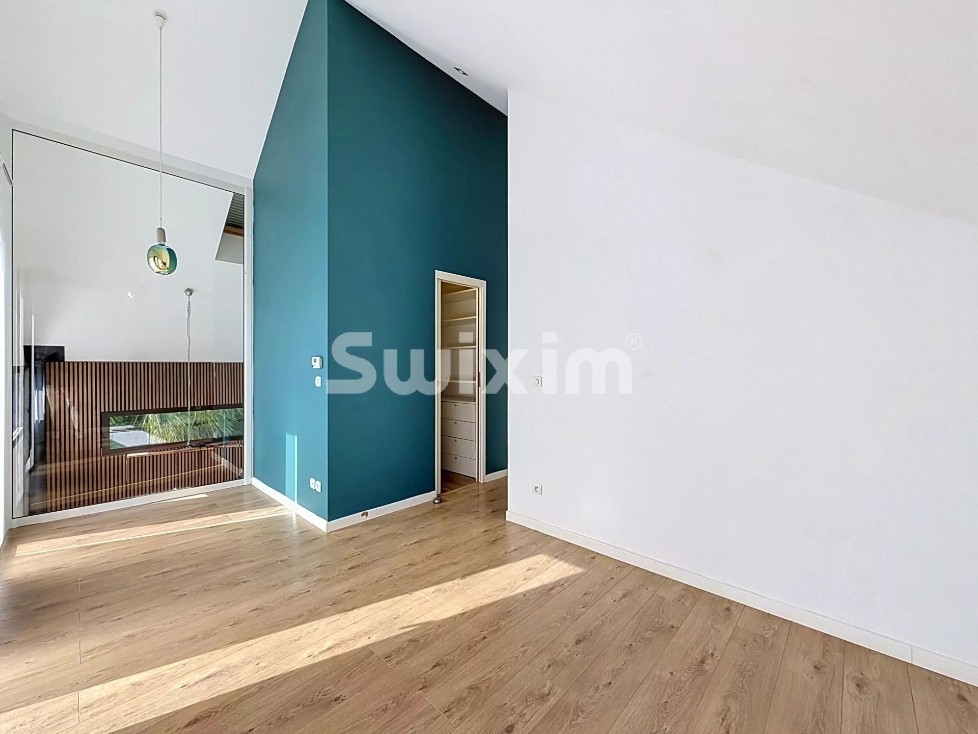 casa 6 Quartos para venda sobre Prévessin-Moëns (01280)
