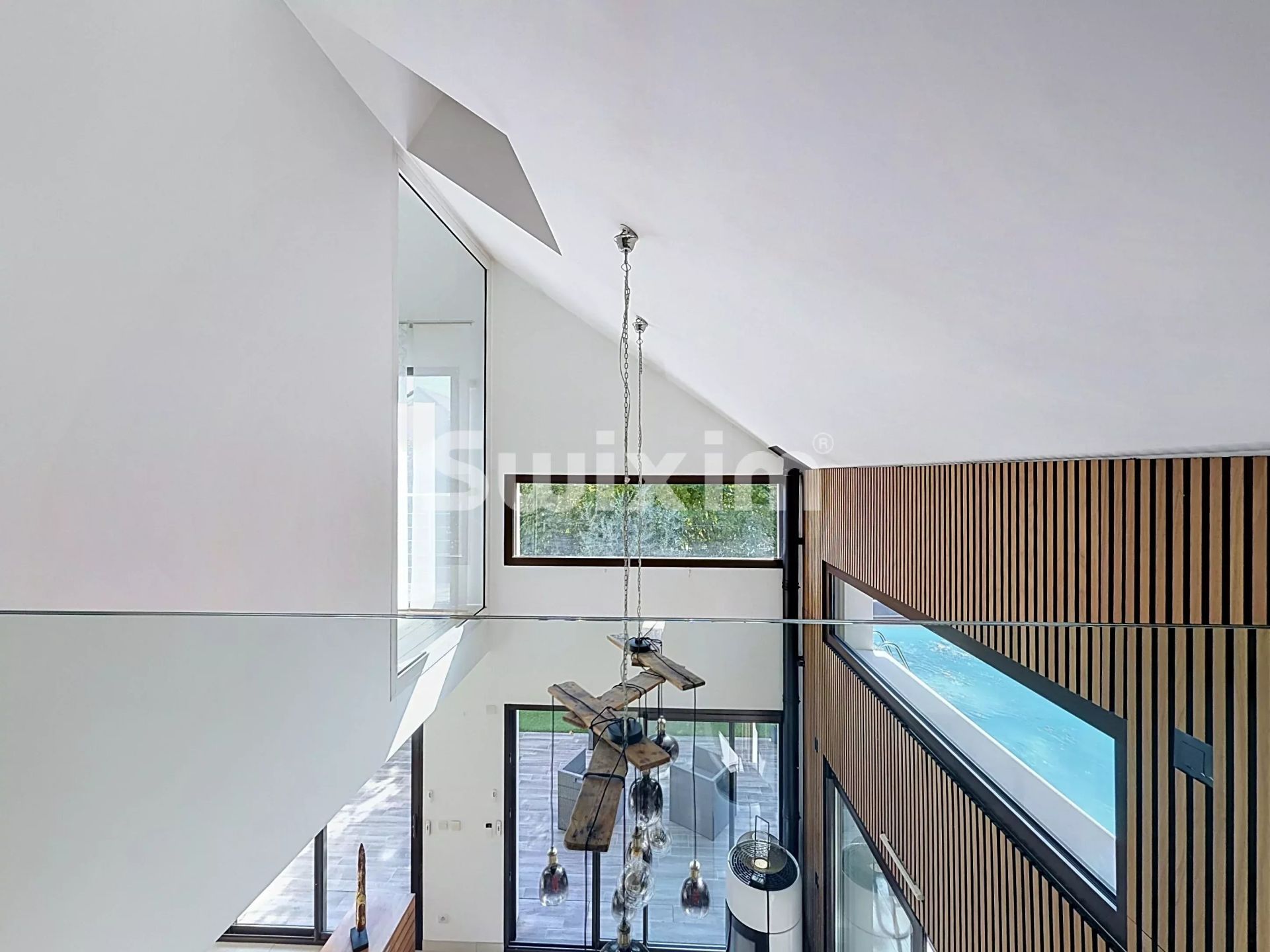 casa 6 Quartos para venda sobre Prévessin-Moëns (01280)