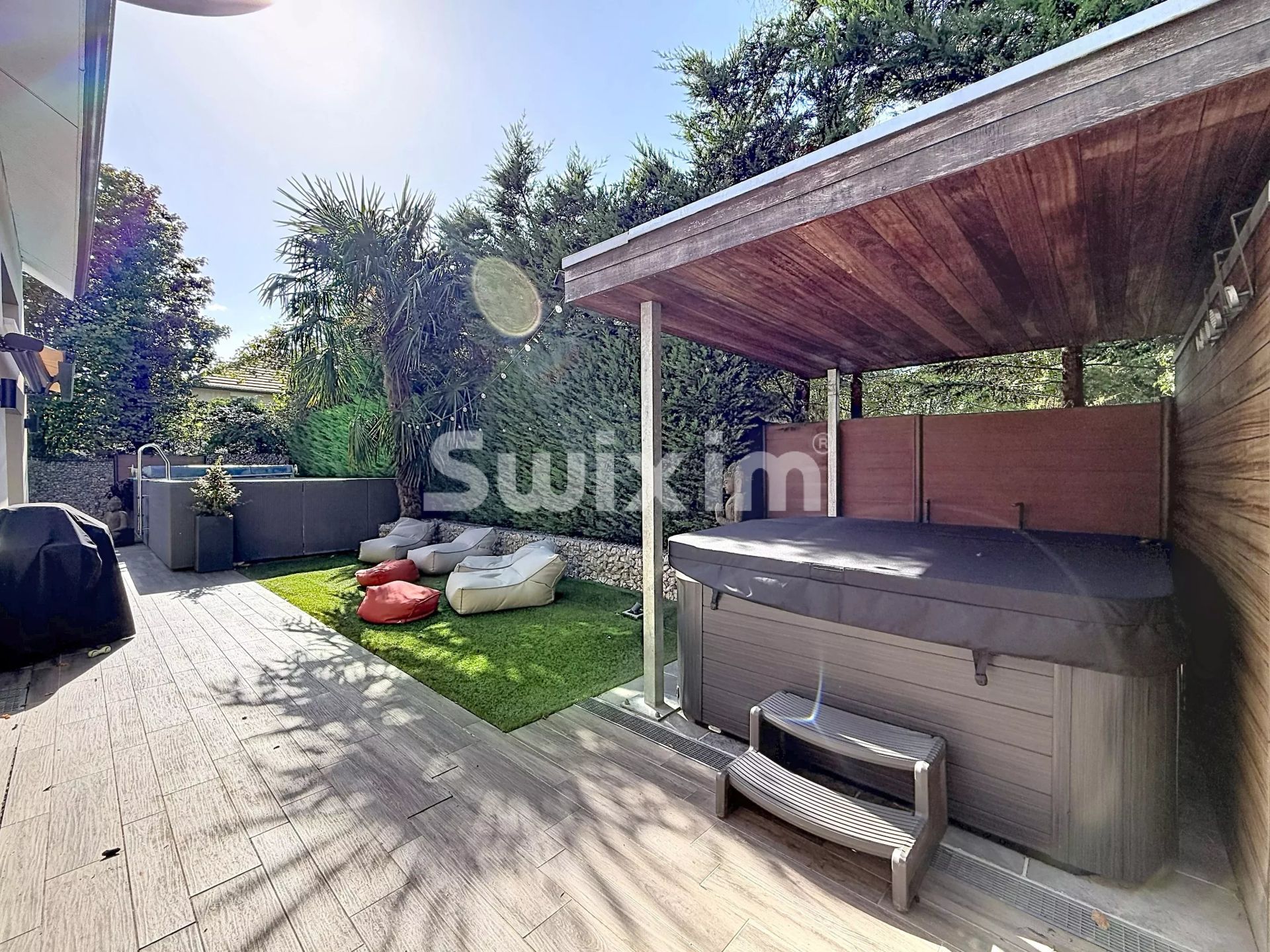 casa 6 Quartos para venda sobre Prévessin-Moëns (01280)