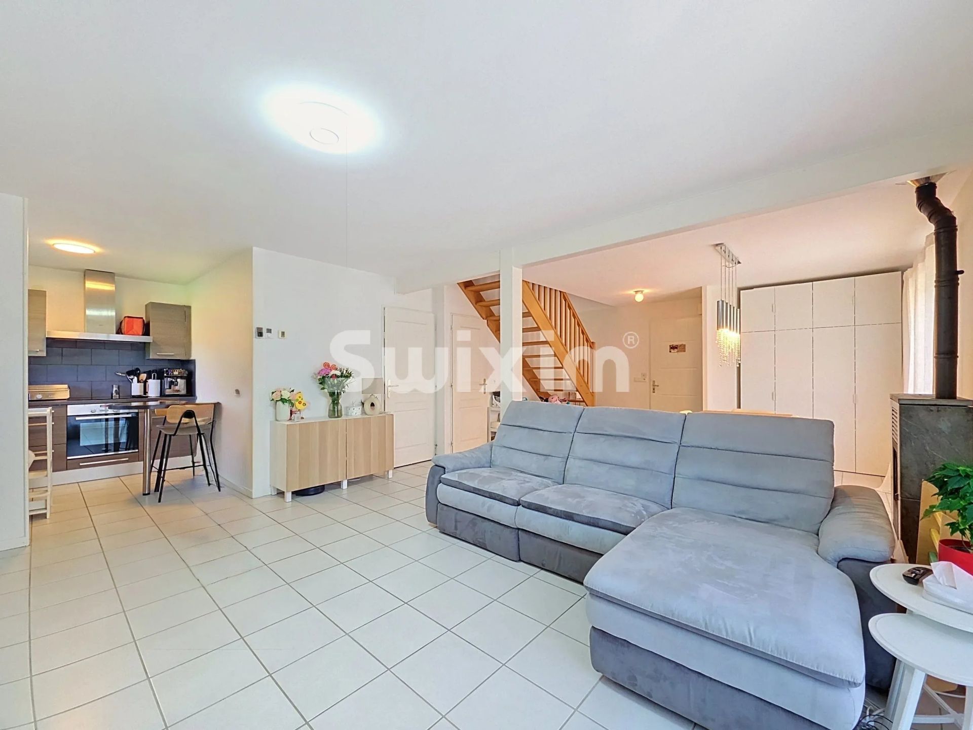 Maison 4 pièces 89 m² · à Cessy · 89 m² · 550 000 €