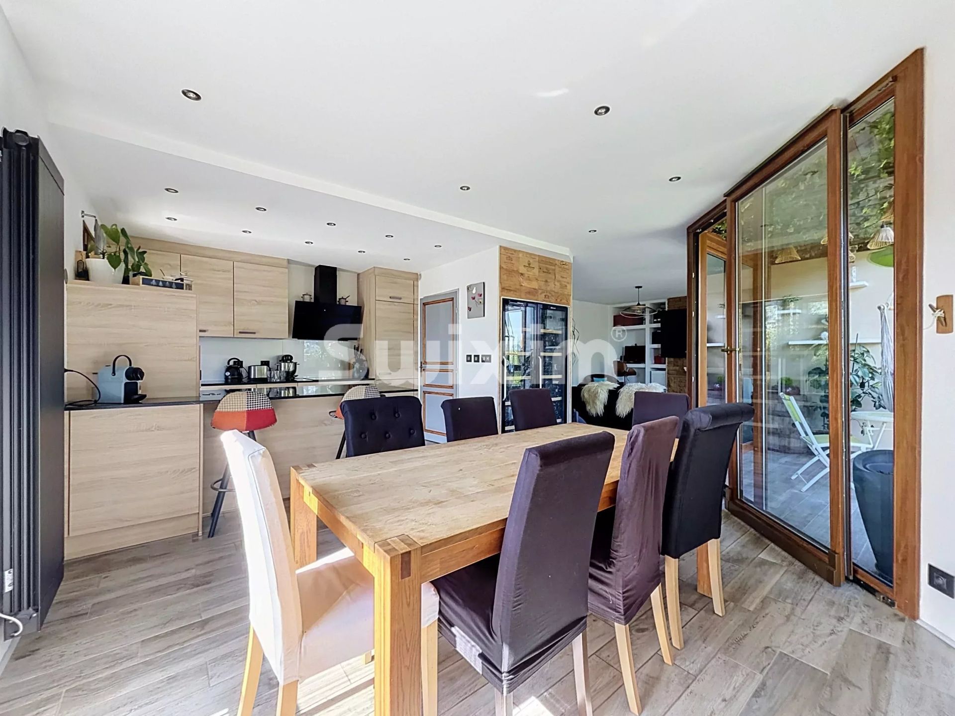 Appartement 5 pièces 154 m² · à Prévessin-Moëns · 154 m² · 680 000 €