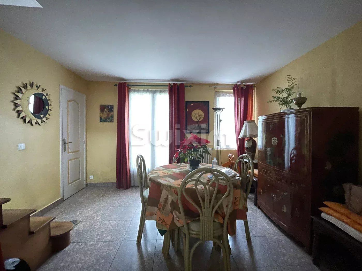 house 6 Rooms for sale on Fontenay-sous-Bois (94120)