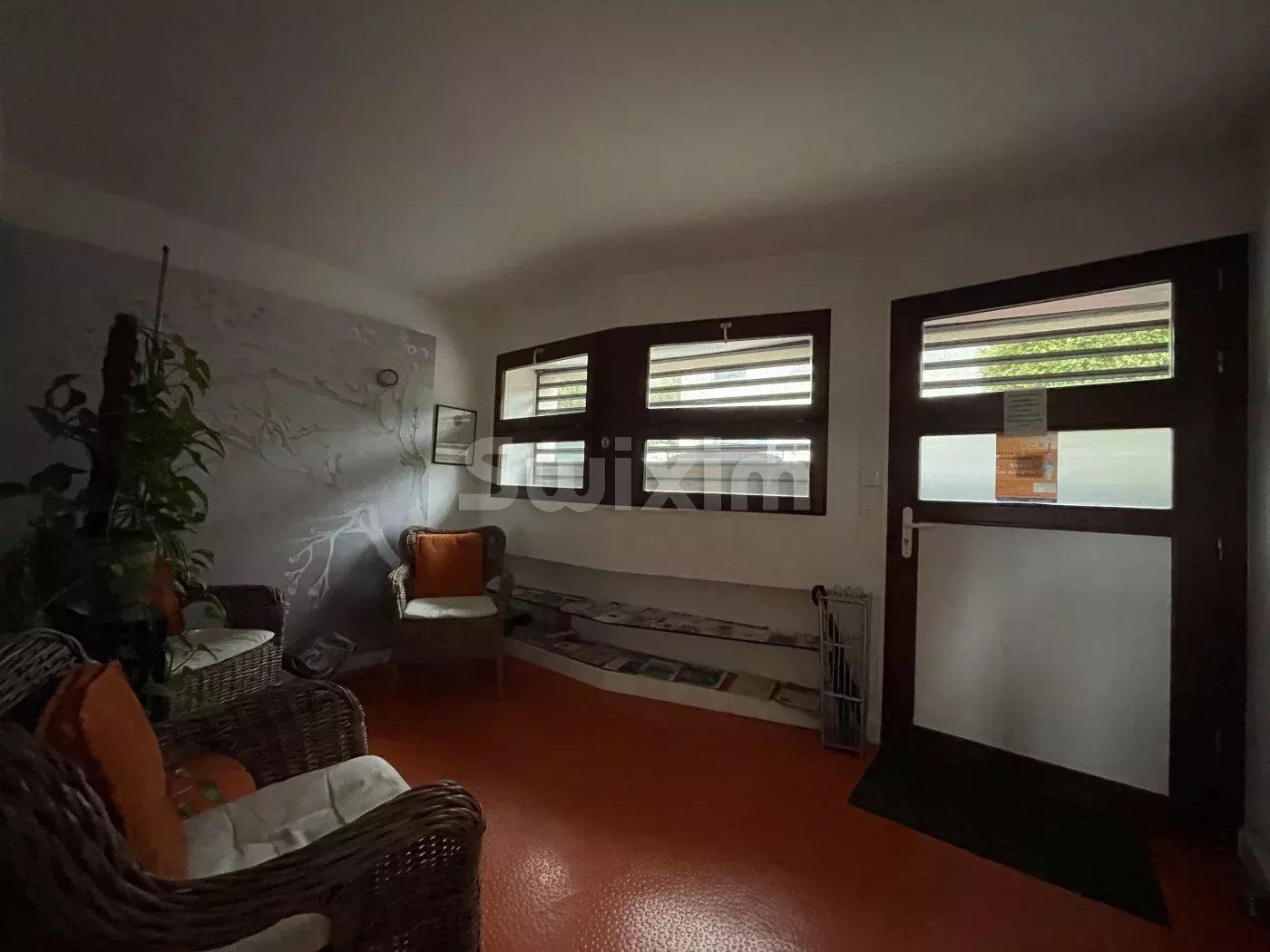 house 6 Rooms for sale on Fontenay-sous-Bois (94120)
