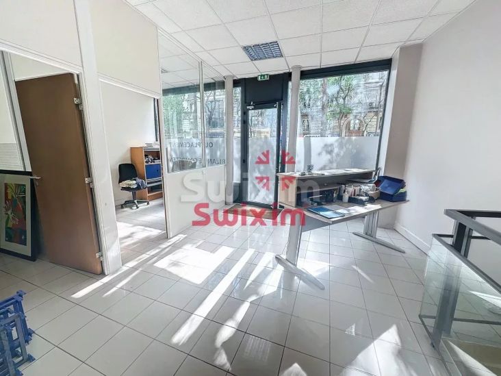 Vente Local d'activité Paris 10ème 120&nbsp;m²