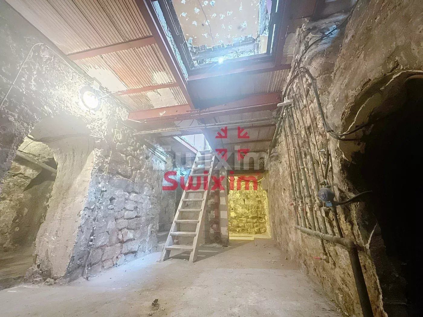 locale de actividad 4 Salas en venta en Paris 11ème (75011)