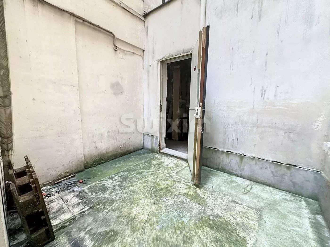 locale de actividad 4 Salas en venta en Paris 11ème (75011)