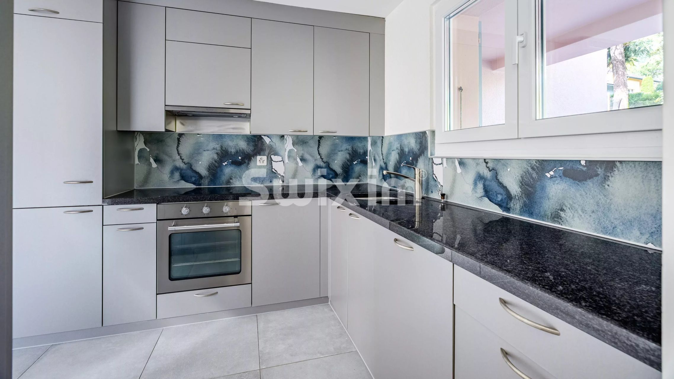 casa 6 Salas en venta en Lancy (1212)