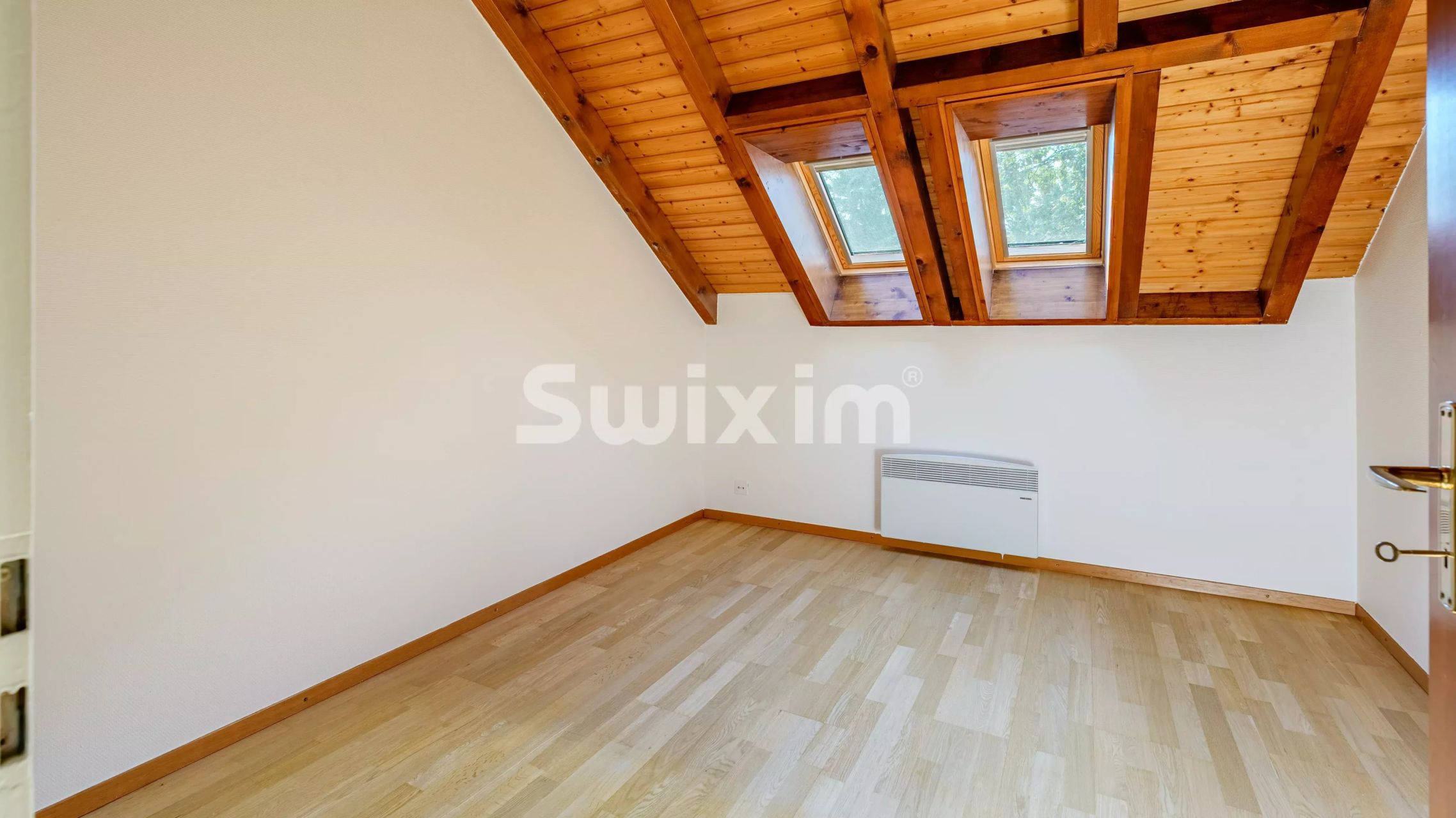 casa 6 Salas en venta en Lancy (1212)