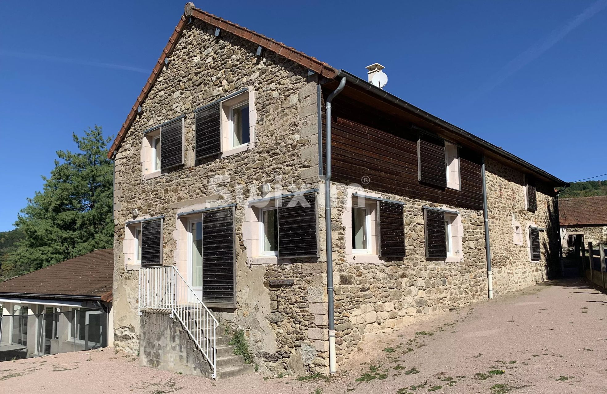 maison 20 Pièces en vente sur Marmagne (71710)