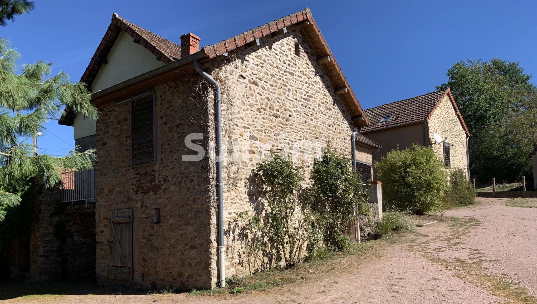 maison 20 Pièces en vente sur Marmagne (71710)