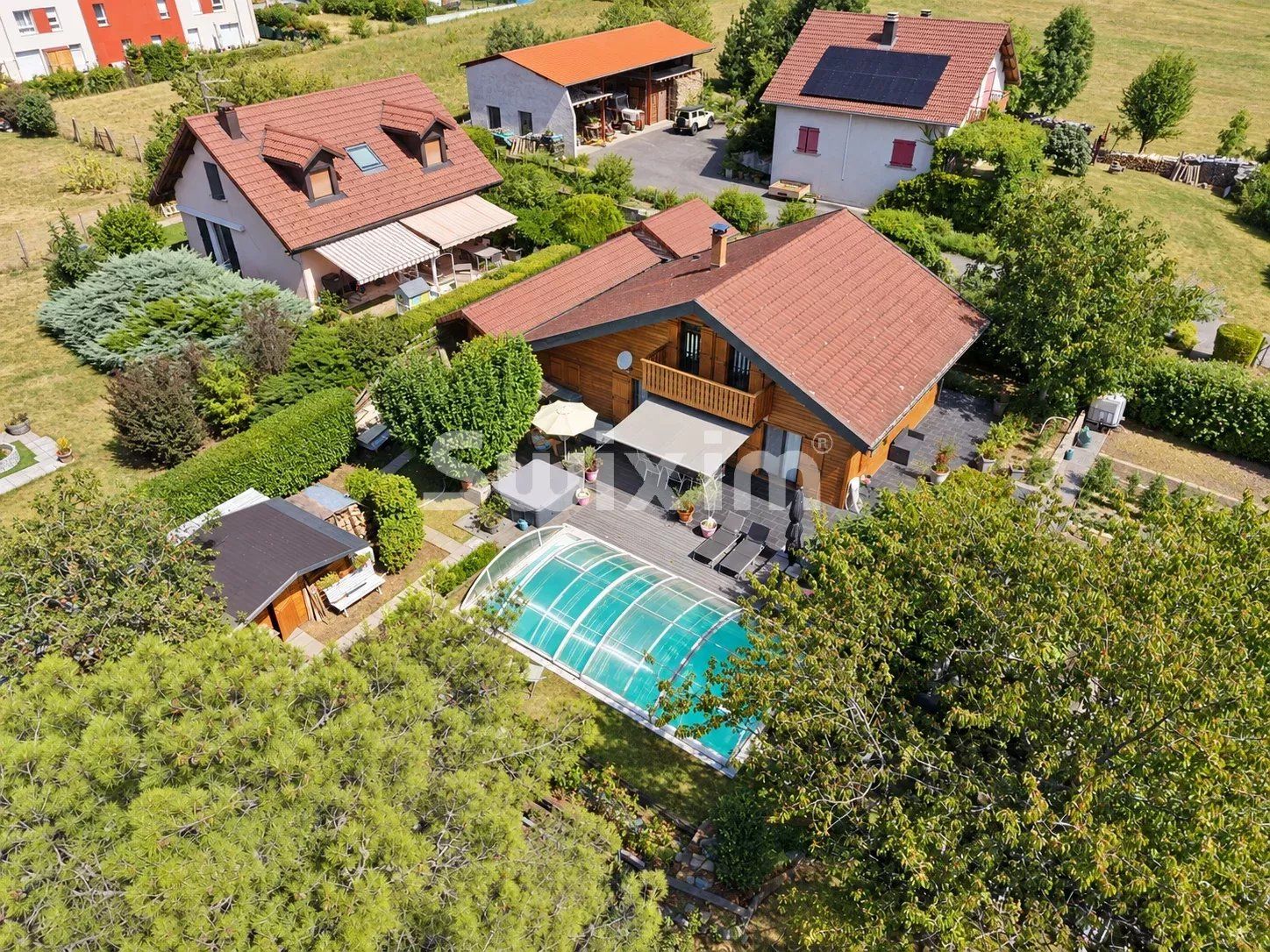 Maison 5 pièces 127 m² · à Péron · 127 m² · 615 000 €