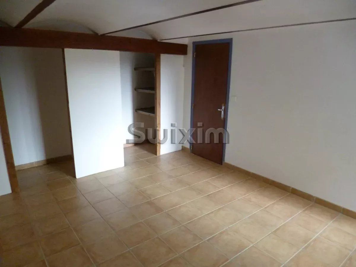 casa 3 Camere in affitto su Théziers (30390)