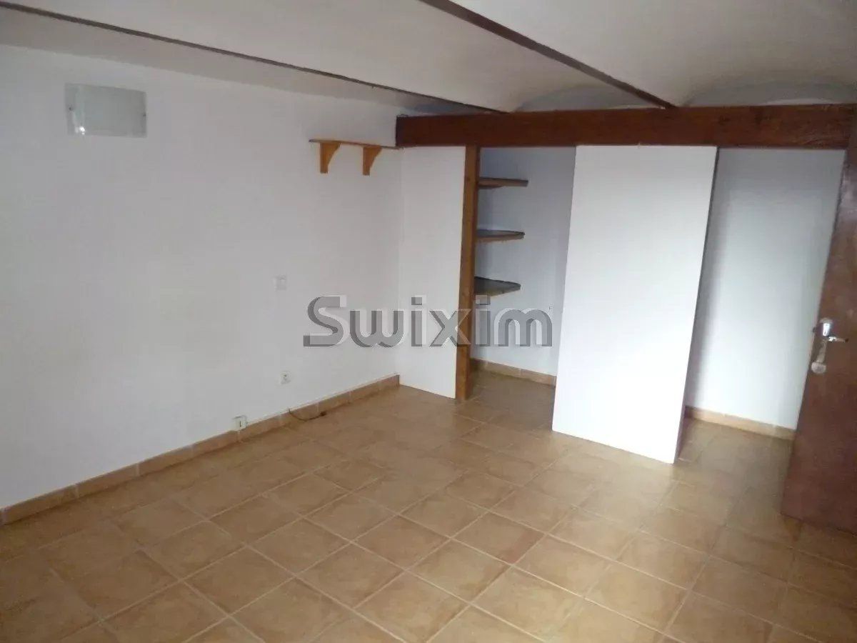 casa 3 Camere in affitto su Théziers (30390)