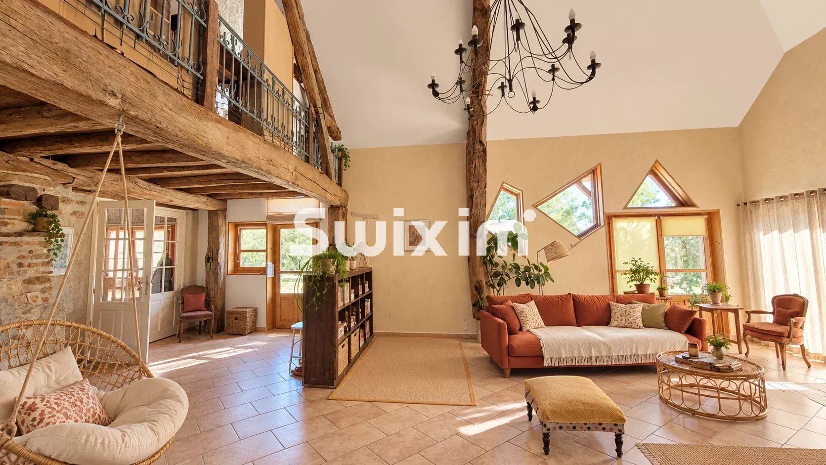 casa 7 Camere in vendita su Louhans (71500)