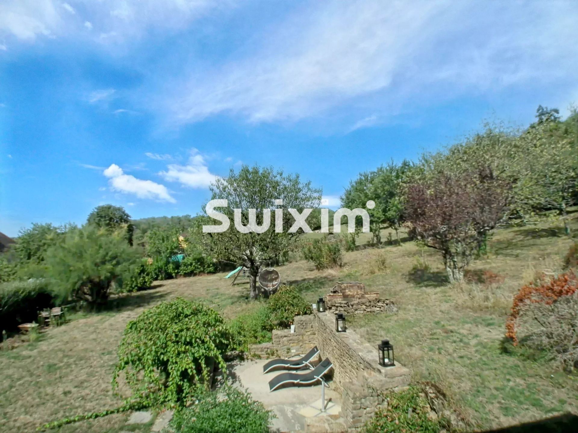 casa 8 Camere in vendita su Menétru-le-Vignoble (39210)