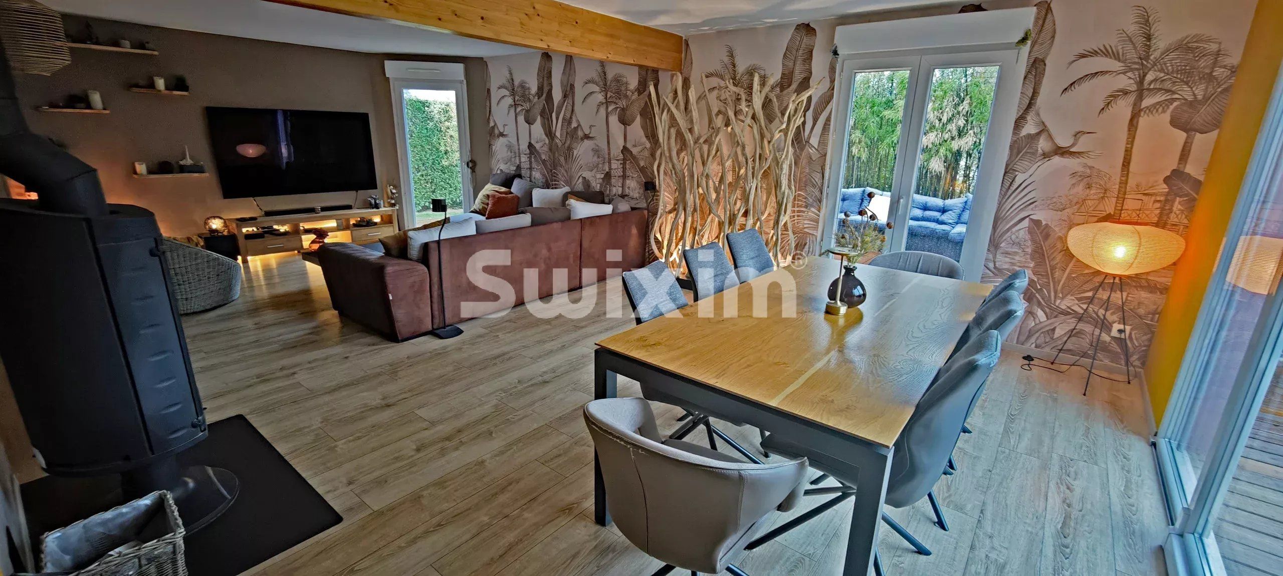 casa 6 Salas en venta en Franois (25770)