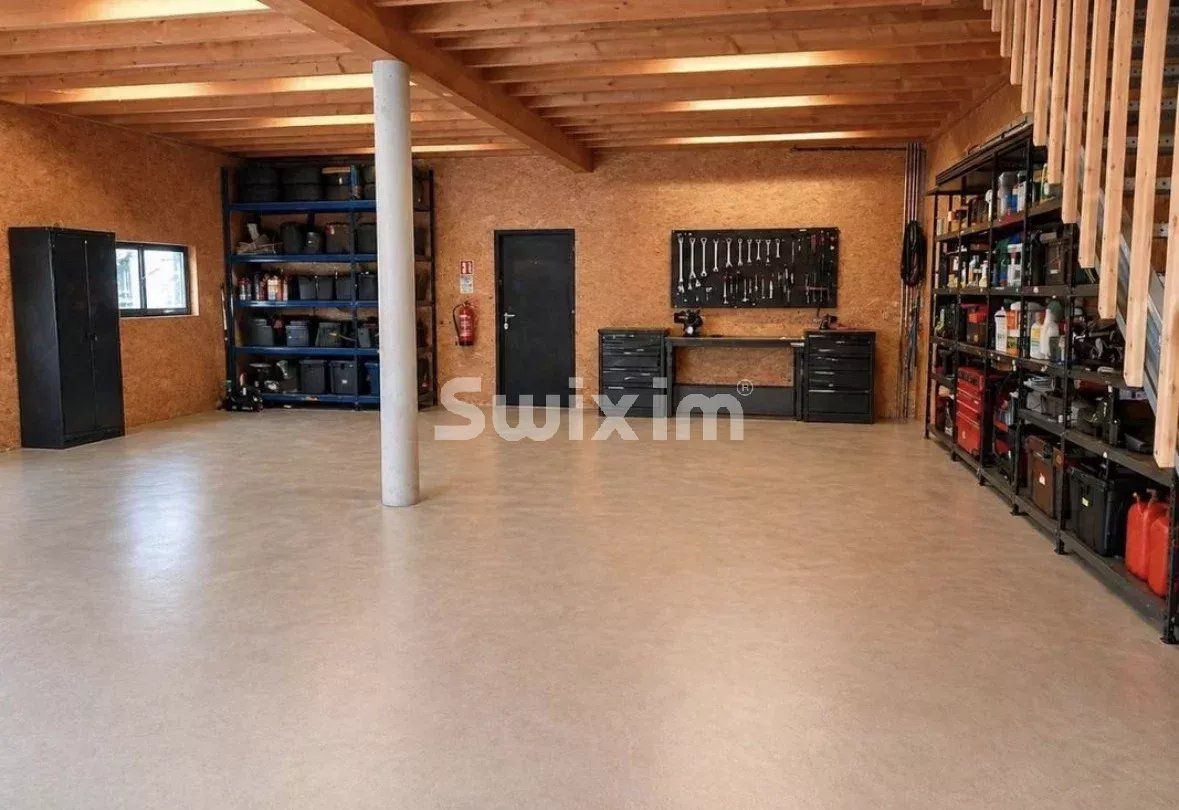 commercial local for rent on La Balme-de-Sillingy (74330)