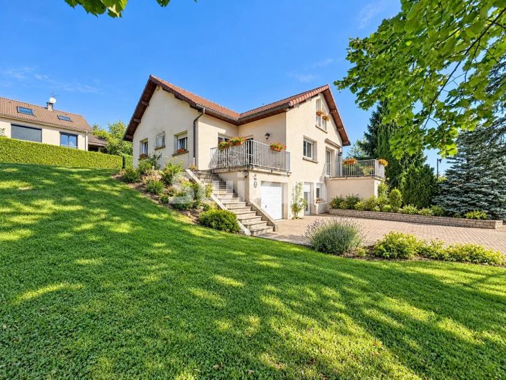 Vente Maison Gex 7&nbsp;Pièces 196&nbsp;m²