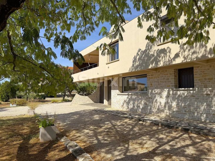 Vente Villa Méjannes-lès-Alès 8&nbsp;Pièces 200&nbsp;m²