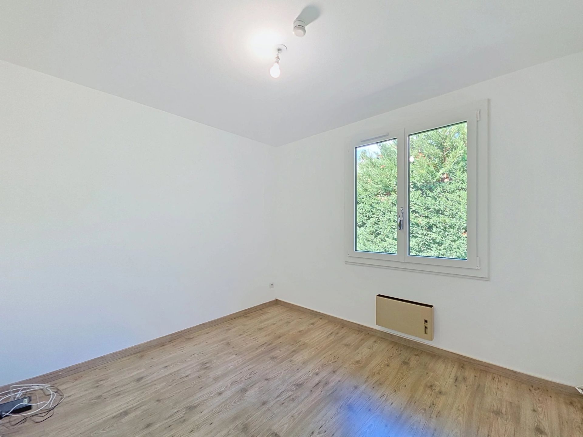 house 5 Rooms for sale on Ségny (01170)