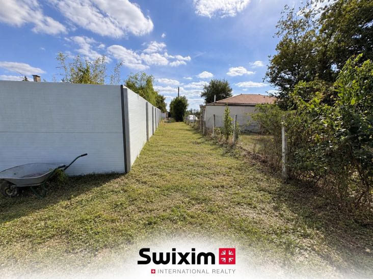 Venta Terreno edificable Cussac-Fort-Médoc 1142&nbsp;m²
