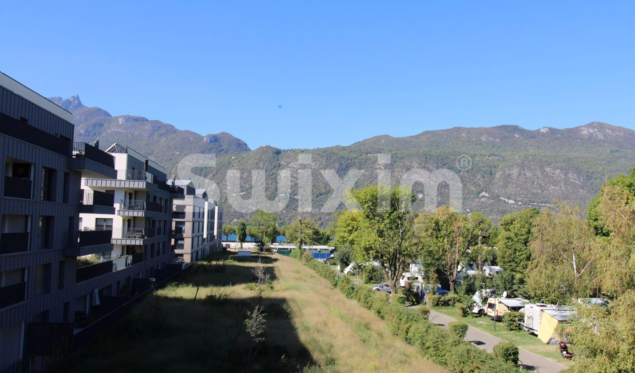 apartamento 4 Quartos para aluguer sobre Aix-les-Bains (73100)