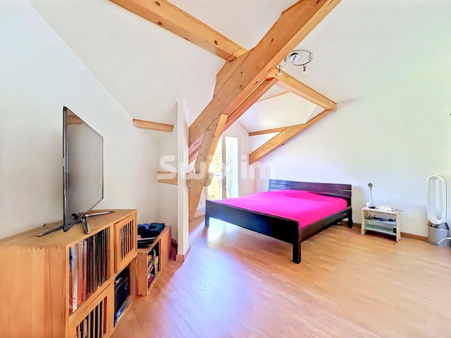 house 6 Rooms for sale on Messery (74140)
