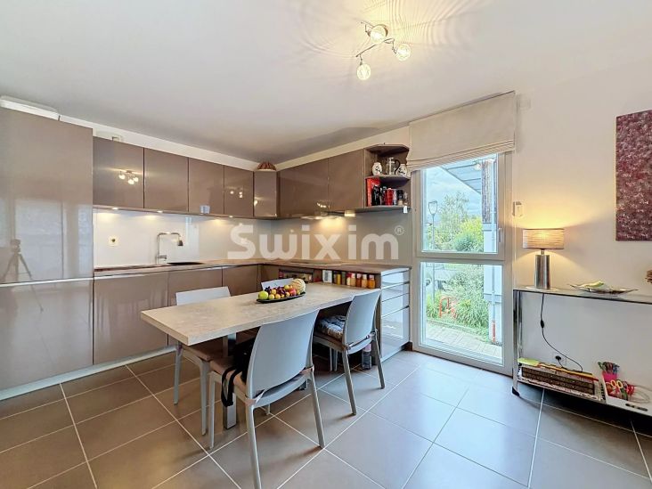 Sale Apartment Chens-sur-Léman 3&nbsp;Rooms 71&nbsp;m²