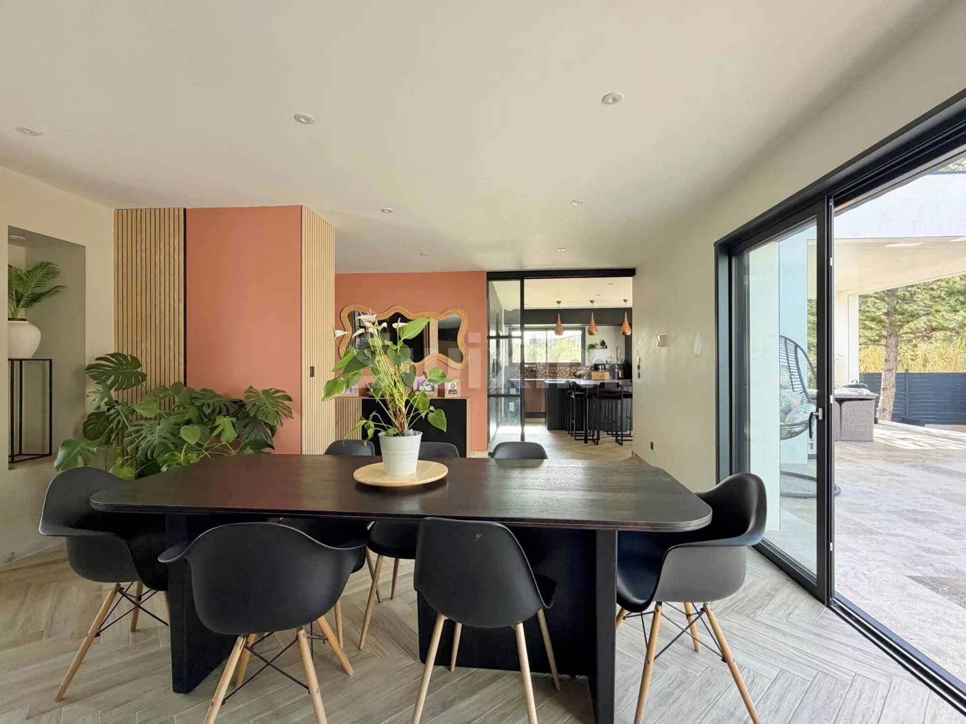 villa 7 Rooms for sale on Bagard (30140)