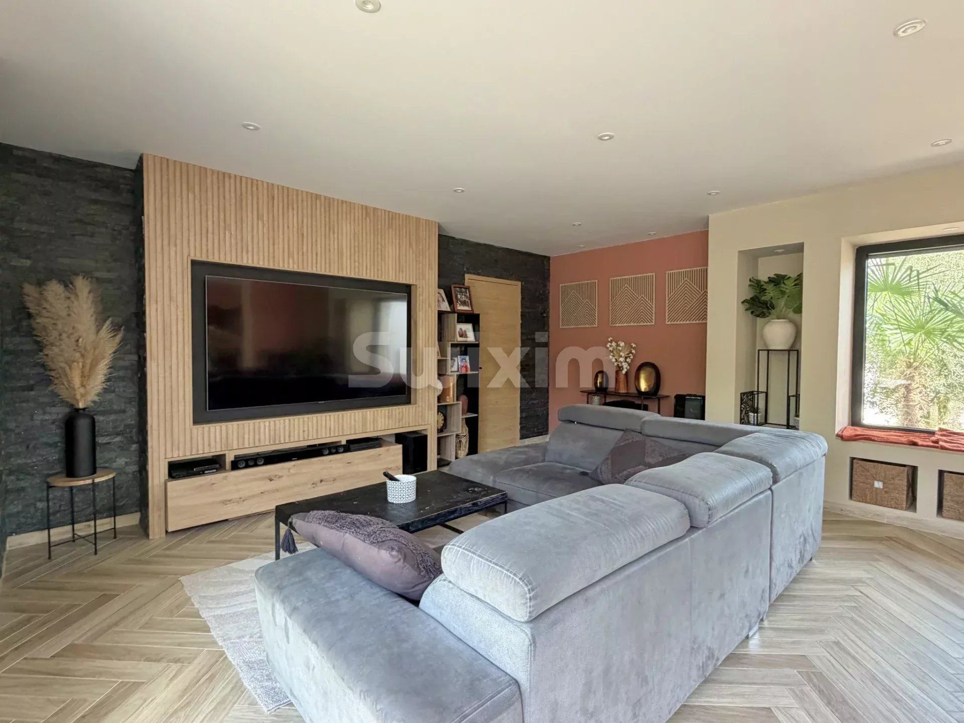 villa 7 Rooms for sale on Bagard (30140)