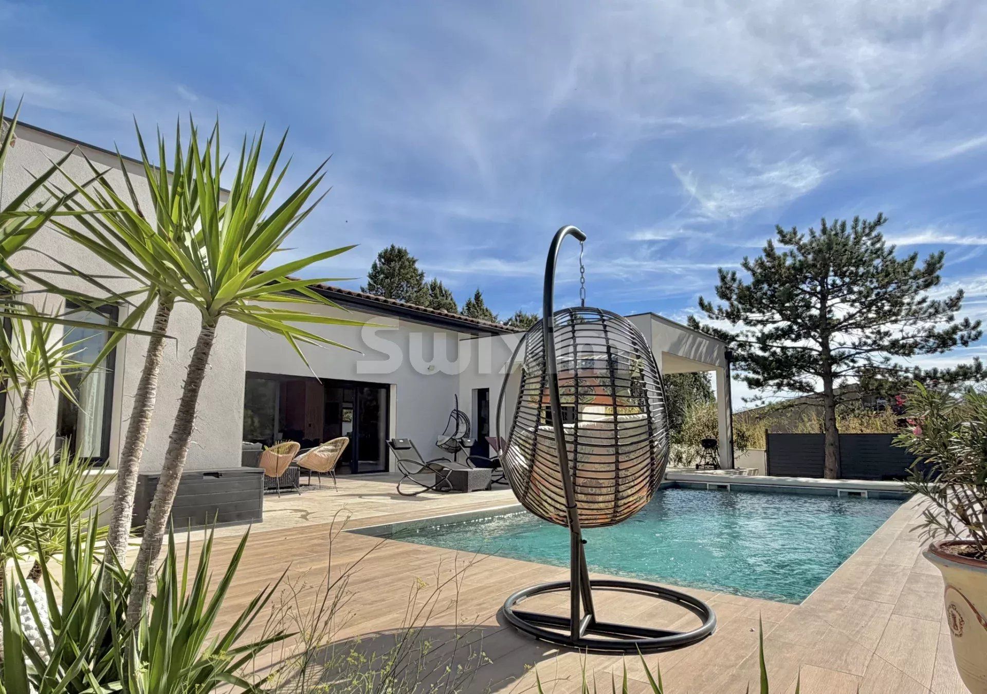 villa 7 Rooms for sale on Bagard (30140)