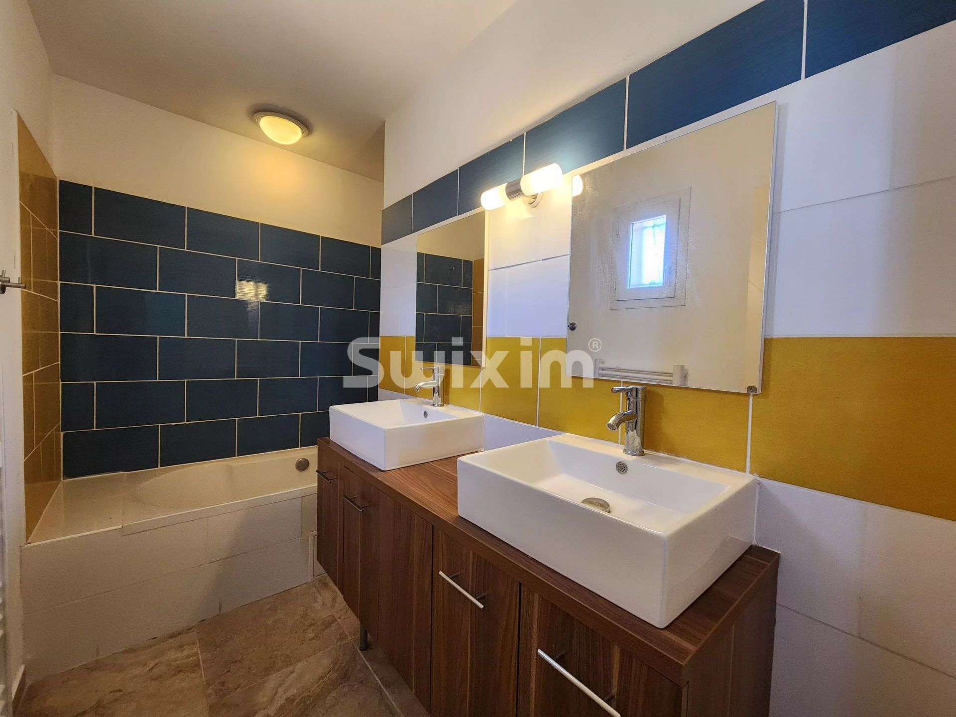 casa 5 Quartos para venda sobre Draguignan (83300)