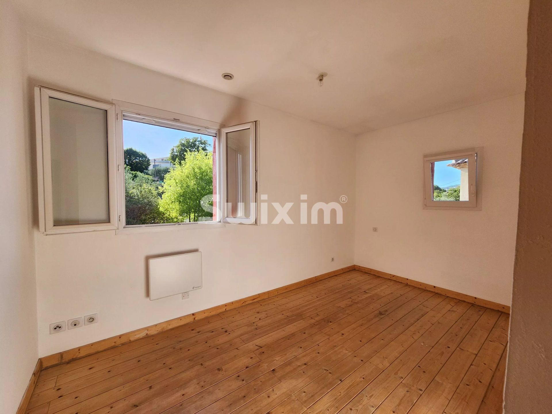 casa 5 Quartos para venda sobre Draguignan (83300)