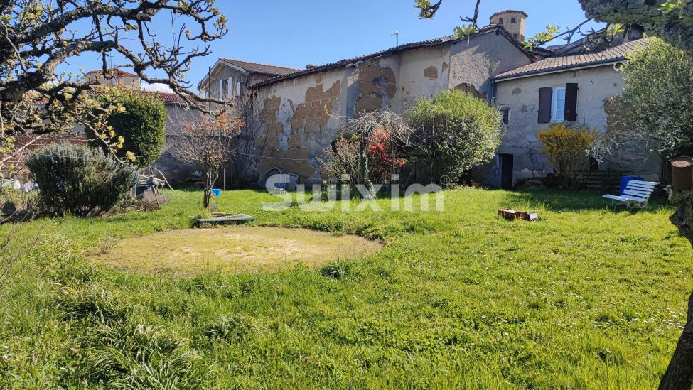 Vente Propriété Charly 8&nbsp;Pièces 218.5&nbsp;m²