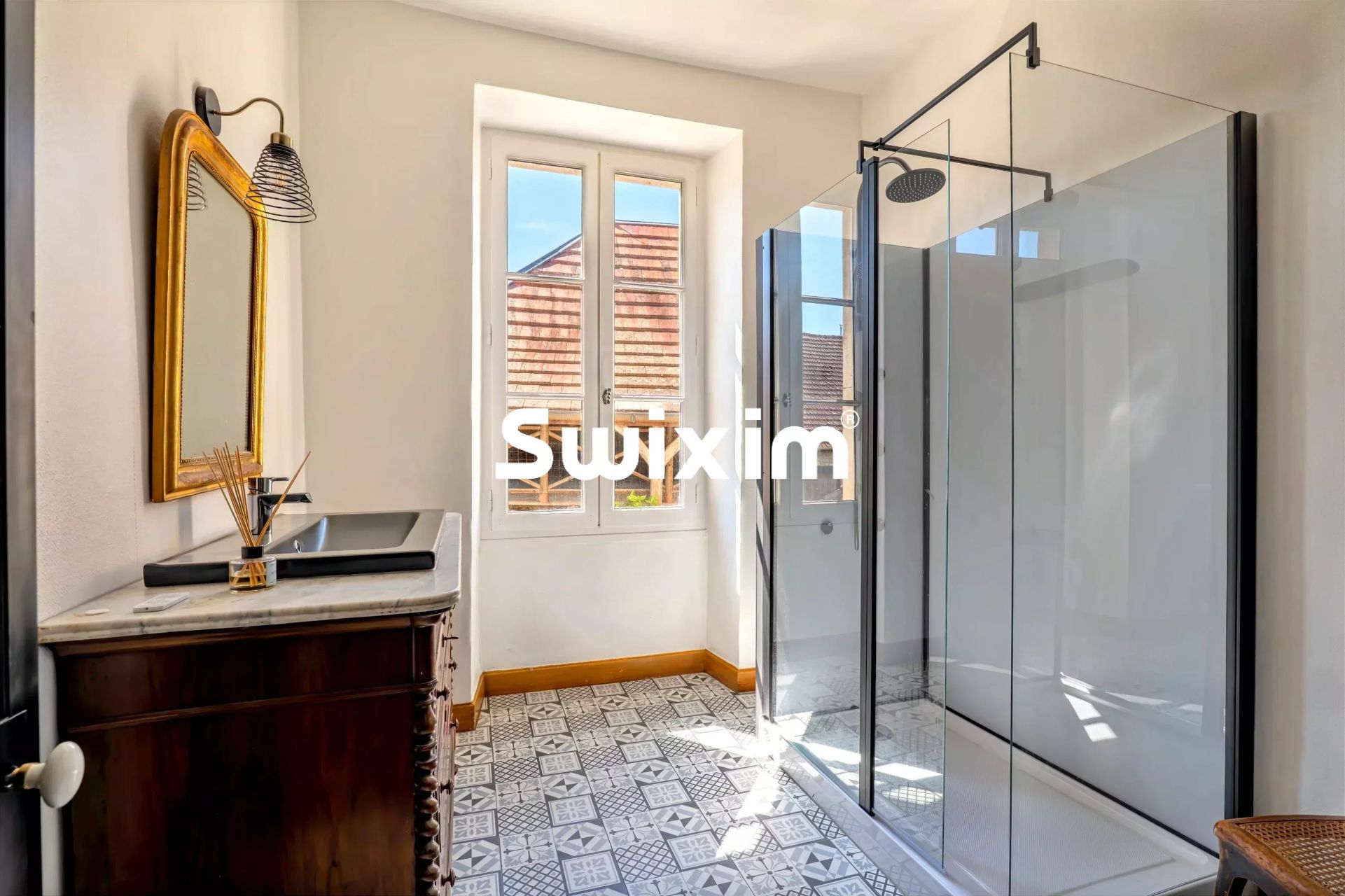 maison 10 Pièces en vente sur Ceyzérieu (01350)