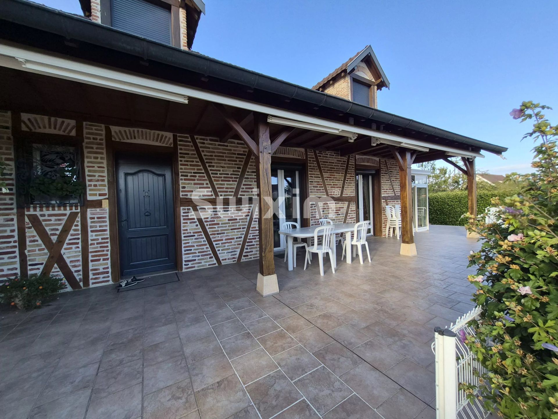 propriété 10 Pièces en vente sur Feillens (01570)