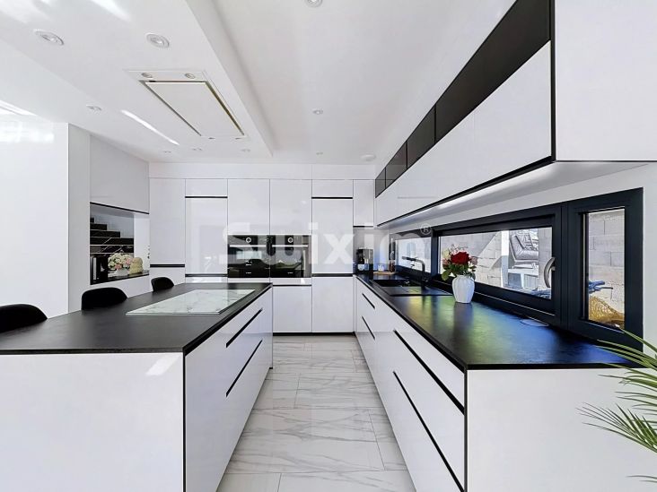 Vente Maison Versonnex 6&nbsp;Pièces 169&nbsp;m²