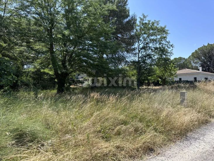 Vente Terrain Saint-Théodorit 1330&nbsp;m²