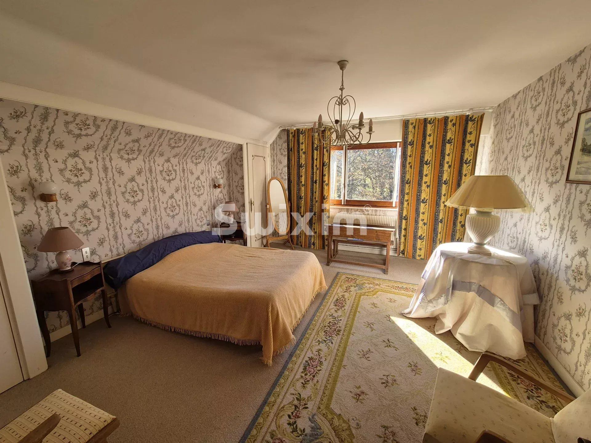 maison 10 Pièces en vente sur Saint-Vit (25410)